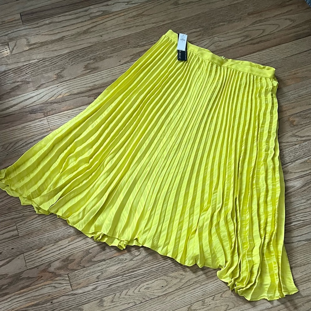 Banana Republic Vibrant Yellow A-Line Skirt